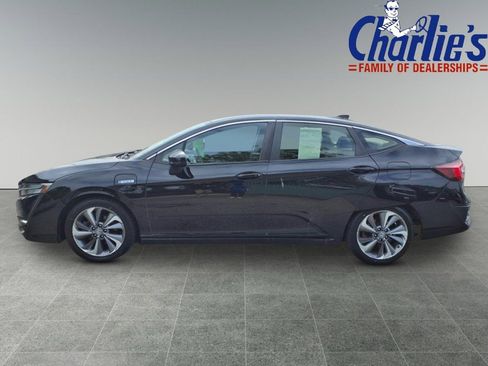 Used 2018 Honda Clarity Touring image 2