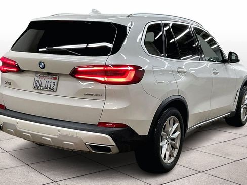 Used 2021 BMW X5 xDrive40i w/ Premium Package image 15
