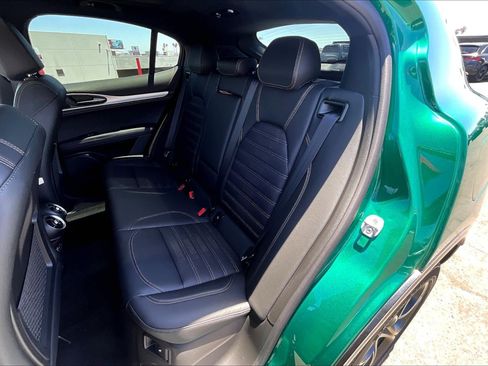 New 2025 Alfa Romeo Stelvio Sprint image 10