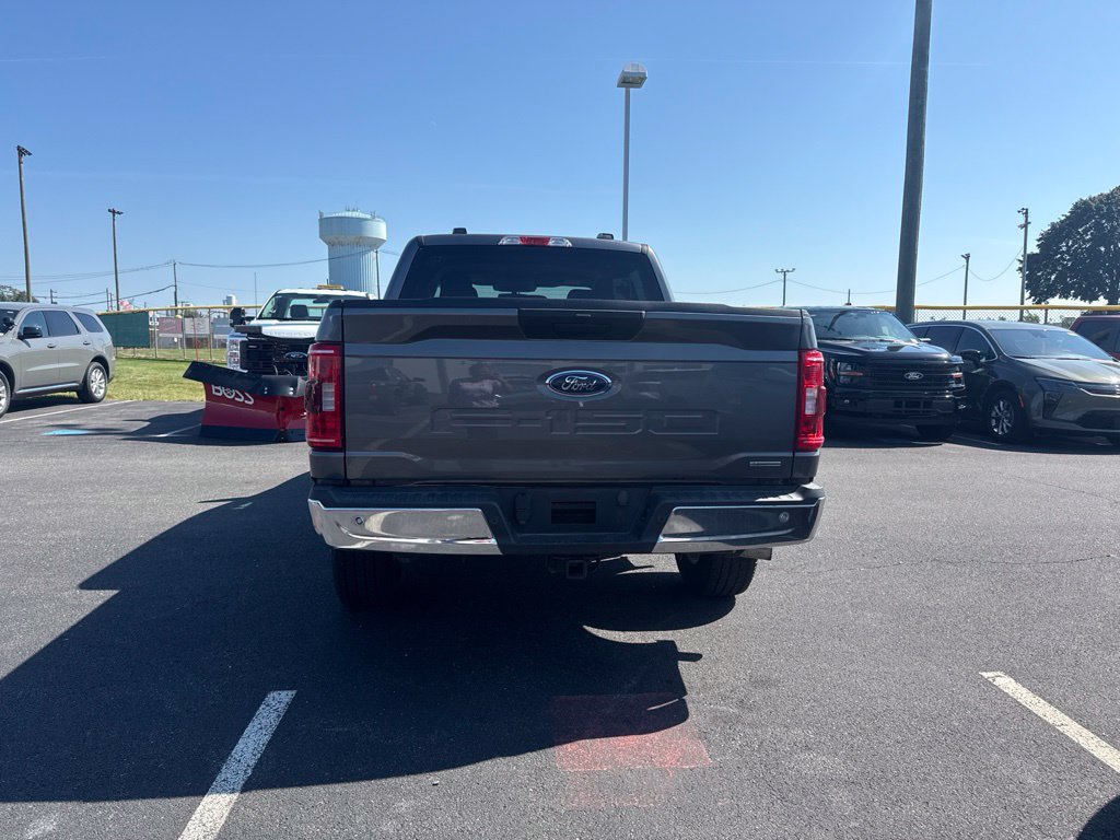 Used 2021 Ford F150 XLT w/ Equipment Group 301A Mid AWD/4WD image 3