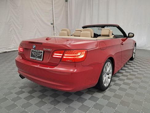 Used 2012 BMW 328i Convertible image 6