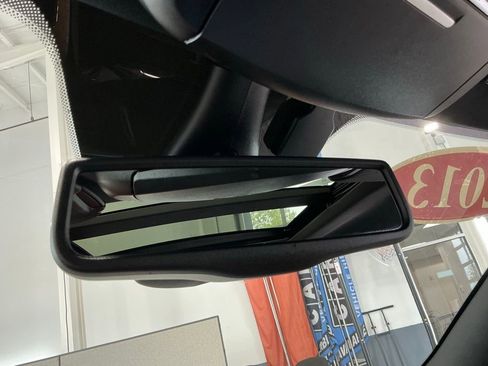 Used 2013 Chrysler 300 C Luxury Series w/ Light Group AWD/4WD image 39