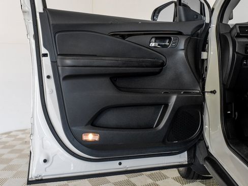 Used 2018 Honda Pilot Elite image 43