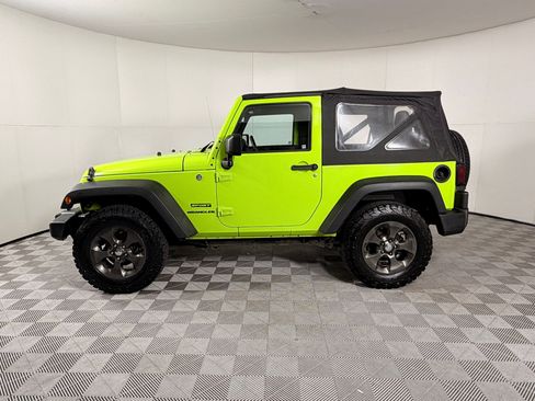 Used 2012 Jeep Wrangler Sport w/ Connectivity Group image 2