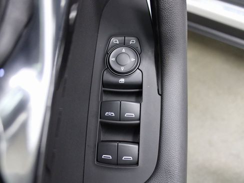 Used 2020 Chevrolet Blazer Premier w/ Driver Confidence II Package image 15