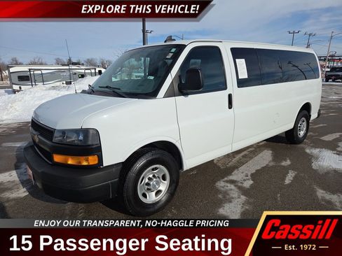 Used 2019 Chevrolet Express 3500 LS image 1