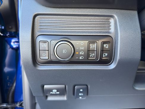 New 2026 Ford F350 Lariat image 27