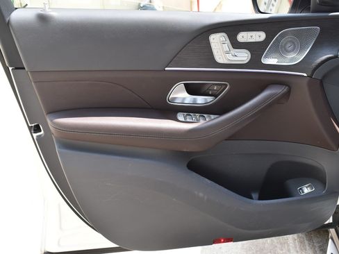 Used 2020 Mercedes-Benz GLS 580 4MATIC image 13
