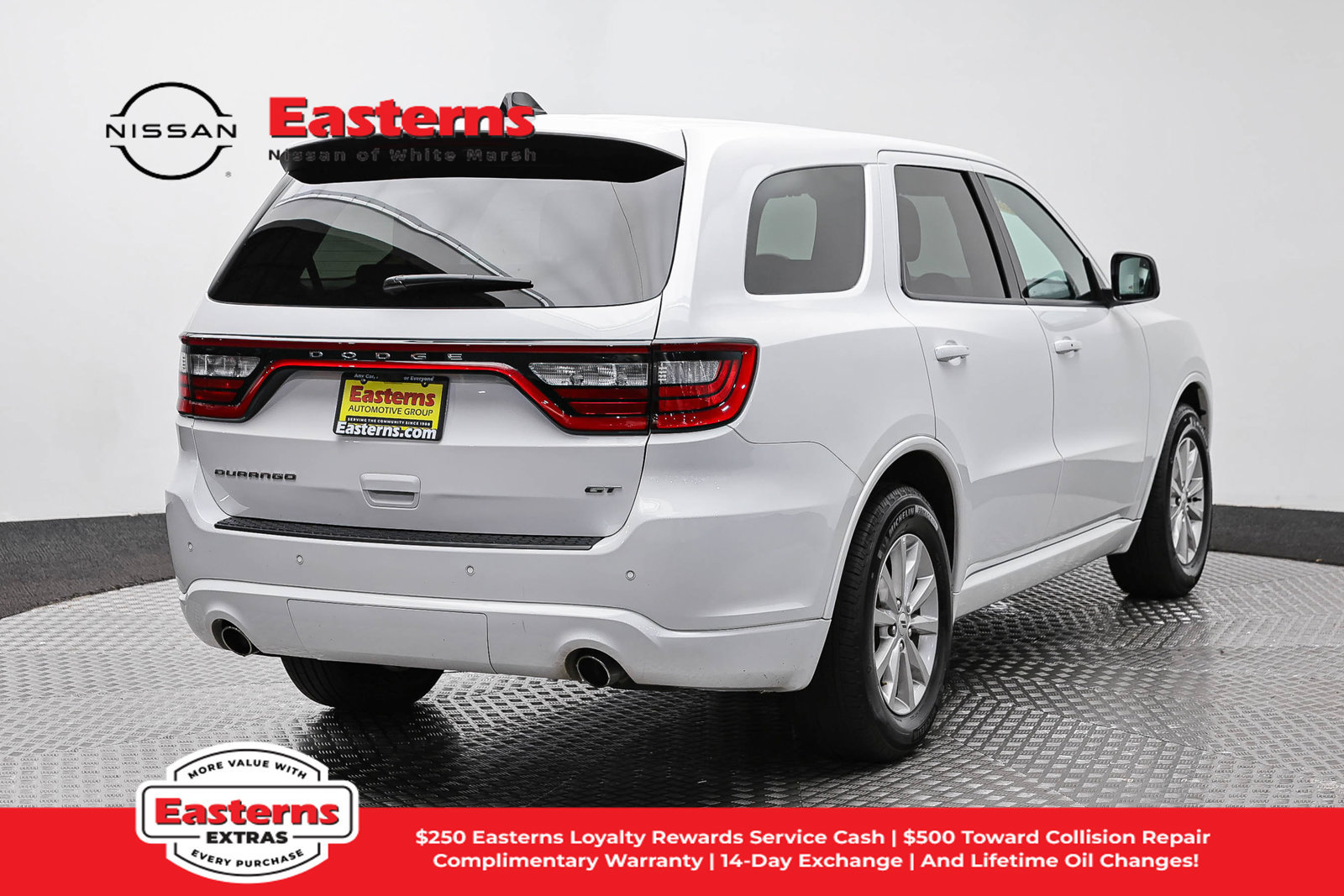 Used 2025 Dodge Durango GT RWD image 5