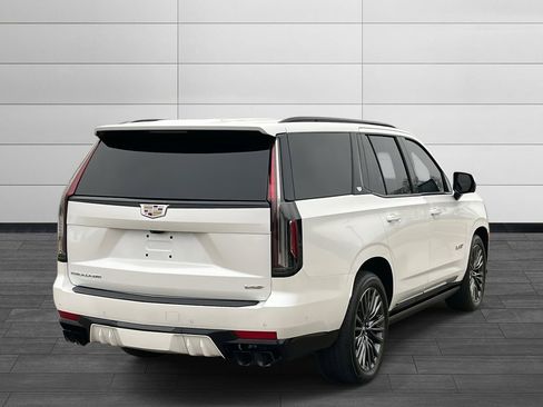 Certified 2024 Cadillac Escalade V image 5