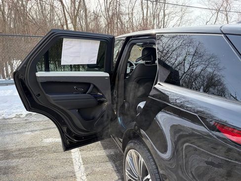 New 2026 Land Rover Range Rover Sport Dynamic SE image 12