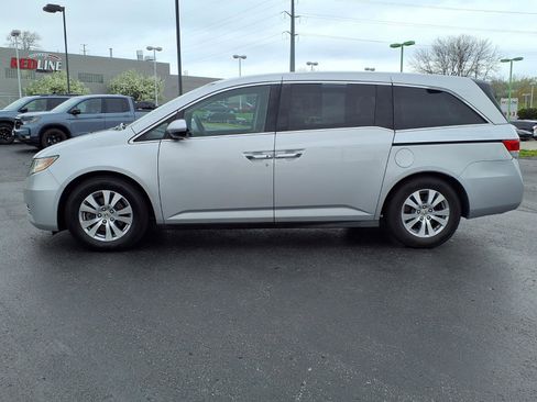 Used 2015 Honda Odyssey EX image 2