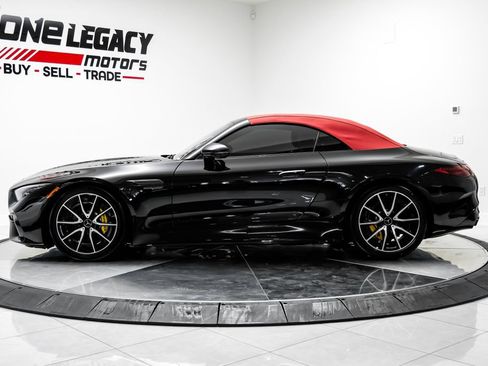 Used 2023 Mercedes-Benz SL 63 AMG 4MATIC image 12