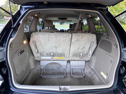 Used 2008 Toyota Sienna XLE Limited FWD image 17