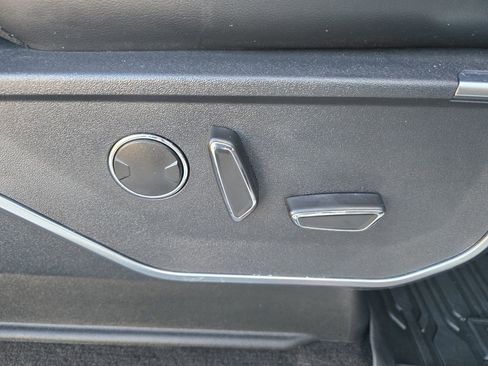 Used 2023 Ford F150 Raptor w/ Raptor 37 Performance Package image 30