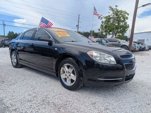 Used 2008 Chevrolet Malibu LS FWD image 1