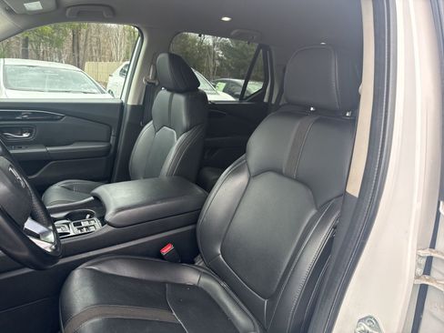 Used 2023 Honda Pilot EX-L image 10