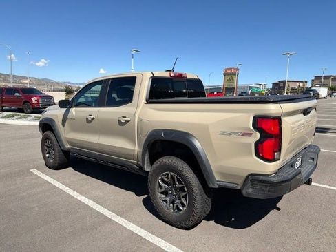 Used 2023 Chevrolet Colorado ZR2 w/ ZR2 Convenience Package III AWD/4WD image 4