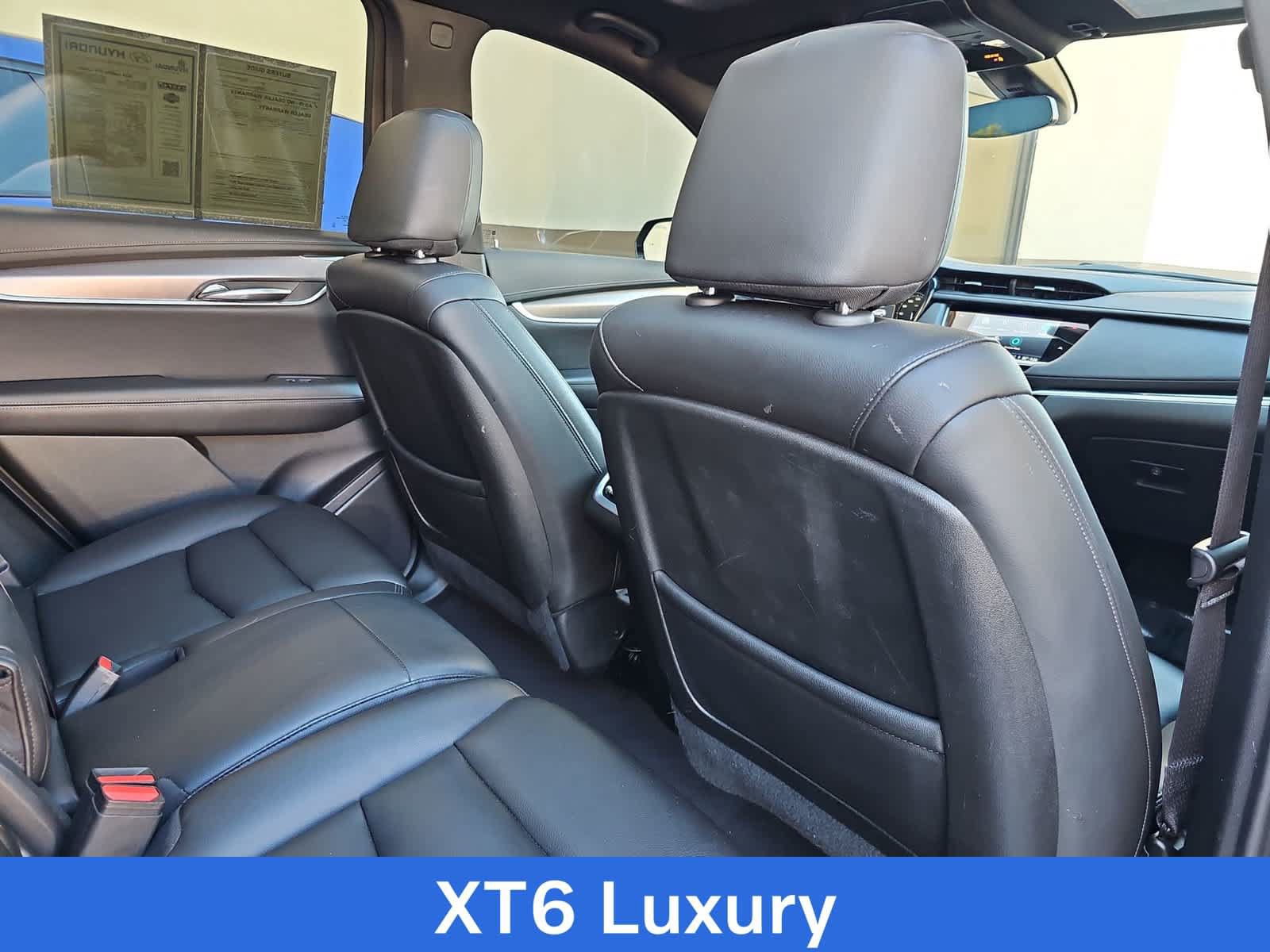 Used 2024 Cadillac XT6 Luxury w/ LPO, Floor Liner Package FWD image 16