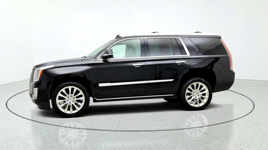 Used 2020 Cadillac Escalade Premium Luxury AWD/4WD image 8