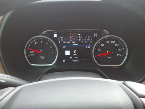 Used 2021 Chevrolet Tahoe High Country w/ Premium Package image 20