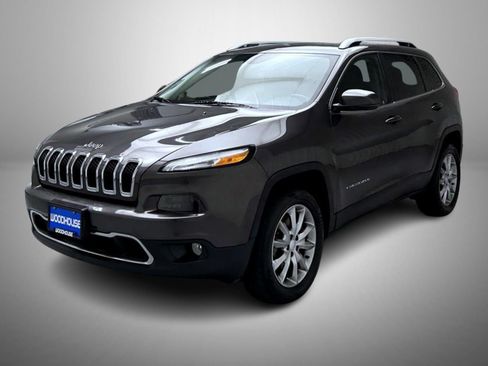 Used 2018 Jeep Cherokee Limited AWD/4WD image 1