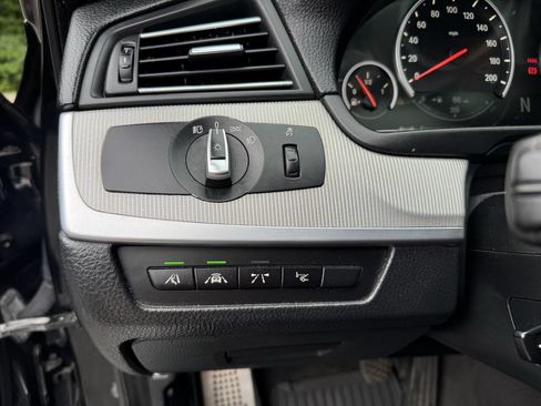 Used 2014 BMW M5 image 14