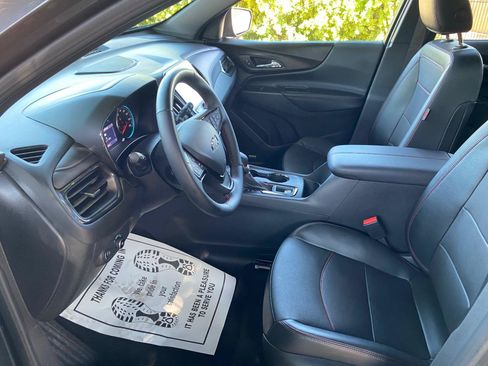 Used 2023 Chevrolet Equinox RS w/ RS Leather Package FWD image 31