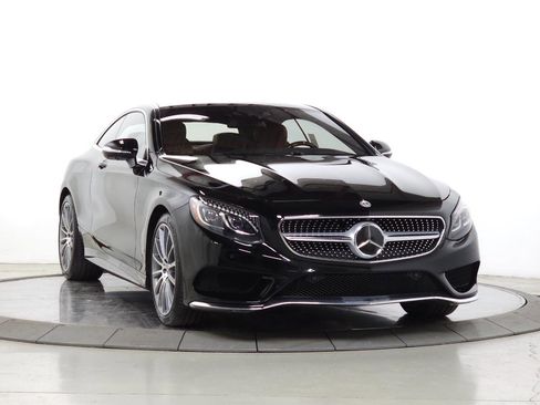 Used 2017 Mercedes-Benz S 550 4MATIC Coupe image 4