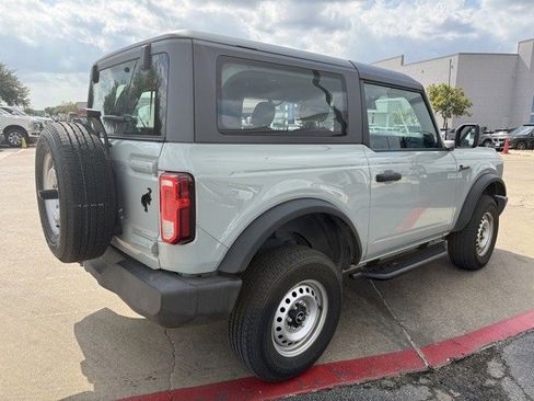 Certified 2022 Ford Bronco Base image 3