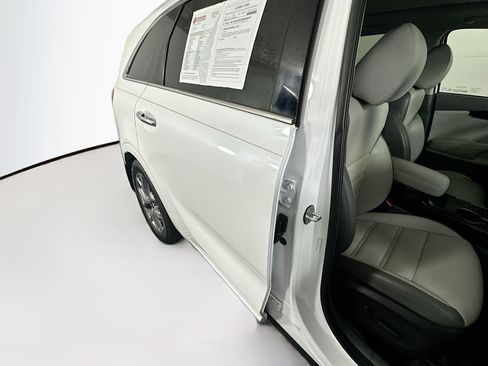 Used 2020 Kia Sorento SX FWD image 28