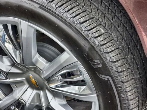 Used 2023 Chevrolet Tahoe High Country w/ LPO, Illumination Package image 13