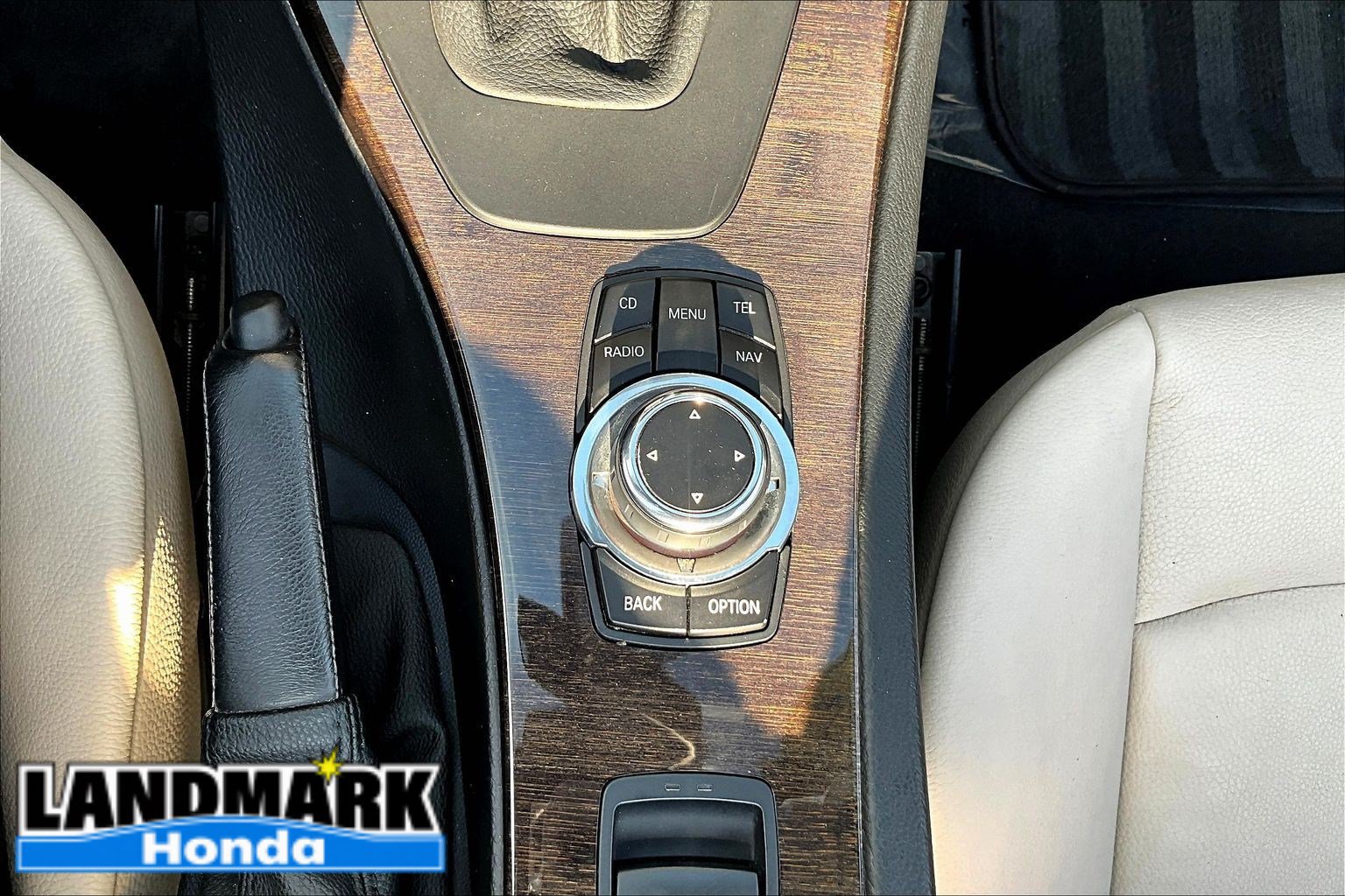 Used 2012 BMW 335i Convertible RWD image 23