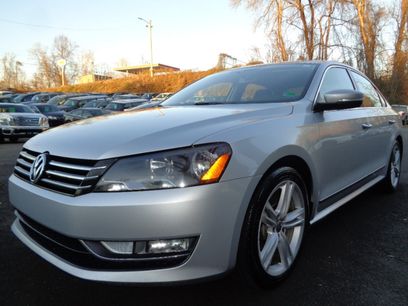 Used 2015 Volkswagen Passat 1.8T SE
