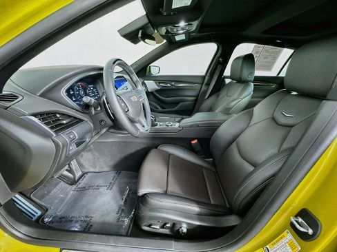 Used 2024 Cadillac CT5 V w/ Super Cruise 1 Package RWD image 15
