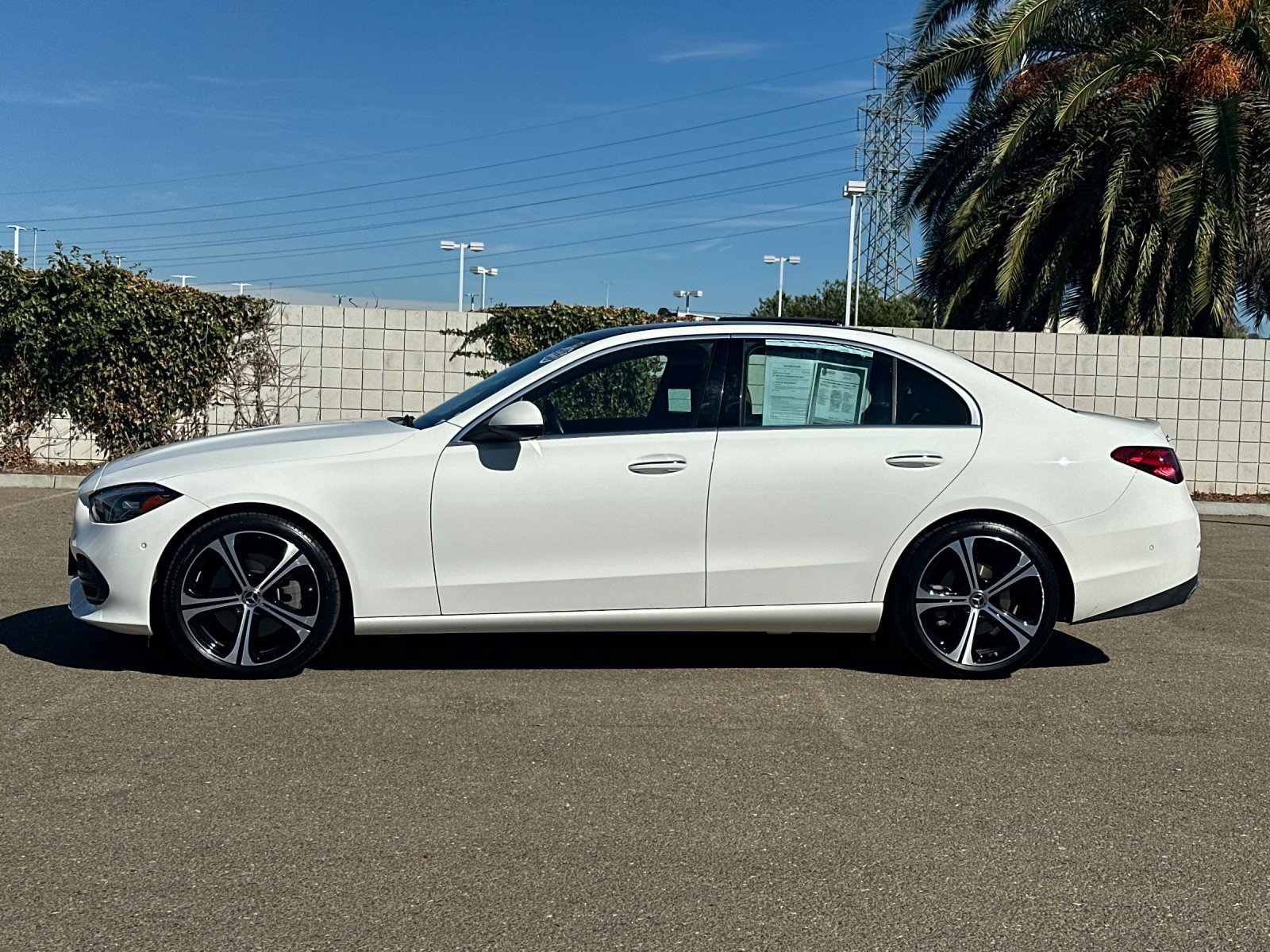 Used 2025 Mercedes-Benz C 300 Sedan image 8