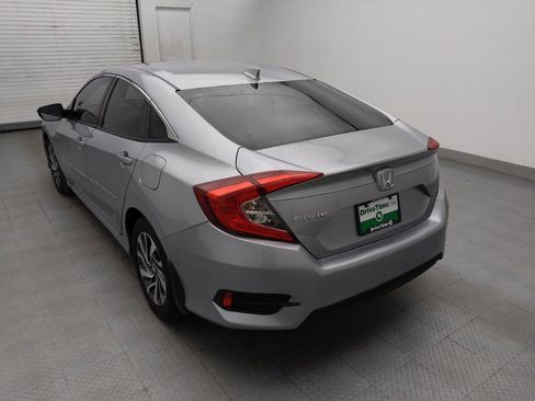 Used 2018 Honda Civic EX image 5