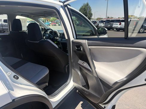 Used 2017 Toyota RAV4 XLE w/ Protection Package AWD/4WD image 15