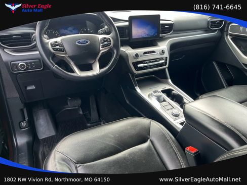 Used 2020 Ford Explorer XLT w/ Equipment Group 202A AWD/4WD image 5