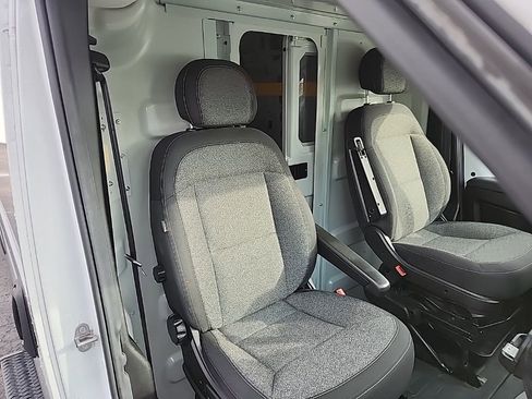 Used 2023 RAM ProMaster 3500 w/ Convenience Group FWD image 22