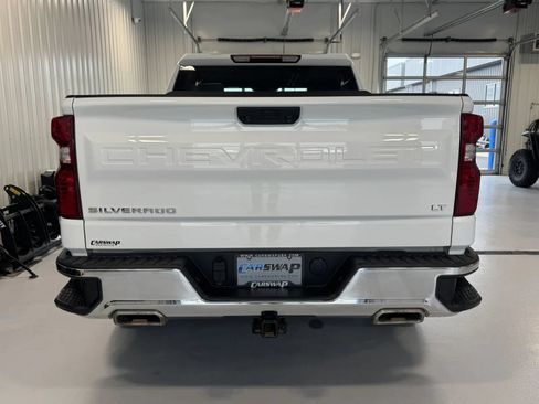 Used 2025 Chevrolet Silverado 1500 LT AWD/4WD image 4