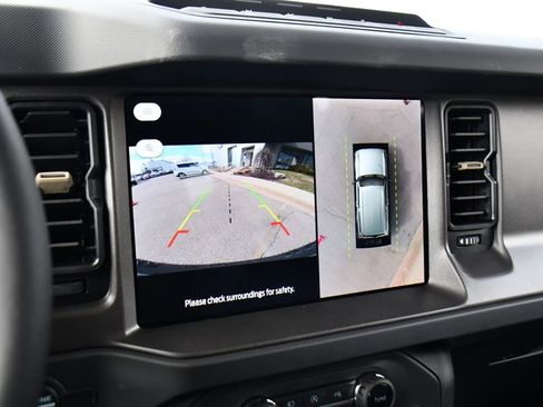 New 2026 Ford Bronco Badlands AWD/4WD image 25