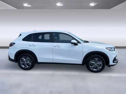 New 2026 Honda HR-V LX image 7