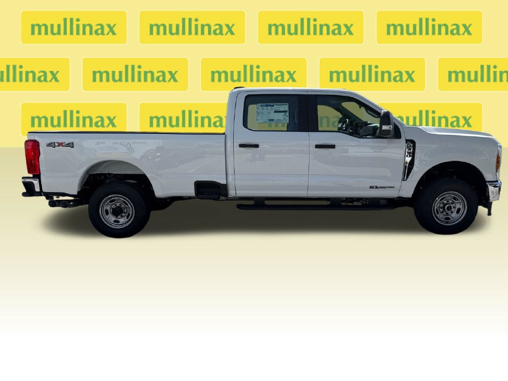 New 2026 Ford F350 XL w/ XL Chrome Package AWD/4WD image 16