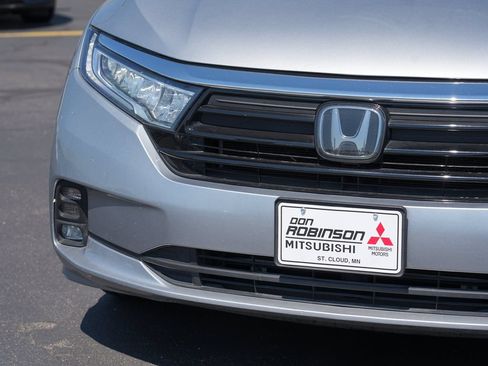 Used 2024 Honda Odyssey EX image 9