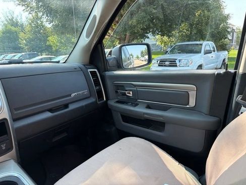 Used 2017 RAM 1500 Big Horn AWD/4WD image 19