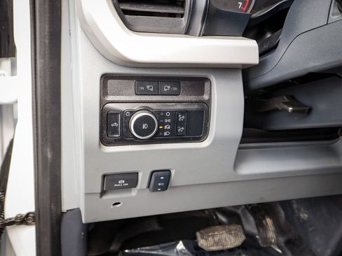Used 2024 Ford F250 XLT w/ FX4 Off-Road Package AWD/4WD image 21