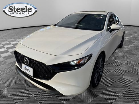 Used 2024 MAZDA MAZDA3 s image 1