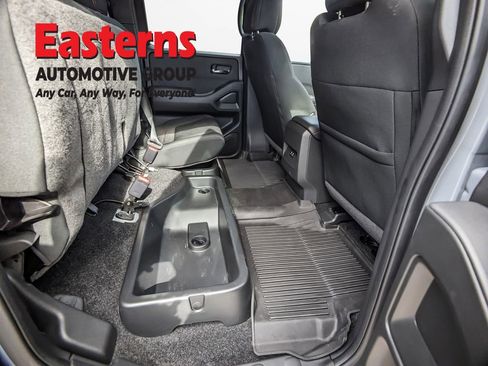 Used 2024 Nissan Frontier PRO-4X w/ Technology Package AWD/4WD image 22