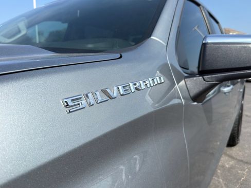 Used 2024 Chevrolet Silverado 1500 LT RWD image 3